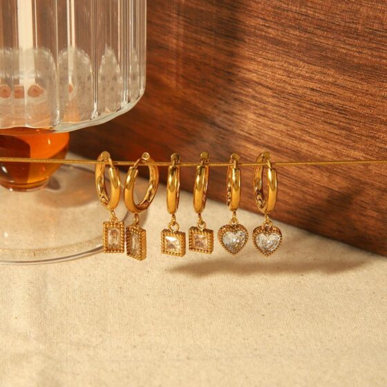 ΣΚΟΥΛΑΡΙΚΙΑ MINI HOOPS ΜΕ MINI CHARMS ΑΠΟ ΑΝΟΞΕΙΔΩΤΟ ΑΤΣΑΛΙ - Image 3