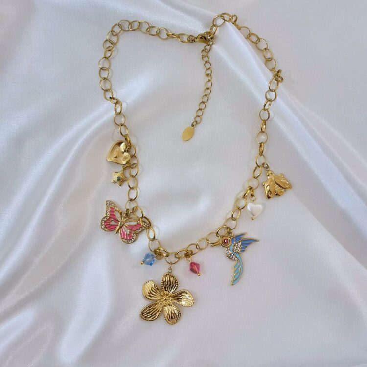 ΚΟΛΙΕ SECRET GARDEN ΜΕ CHARMS ΑΠΟ ΑΝΟΞΕΙΔΩΤΟ ΑΤΣΑΛΙ