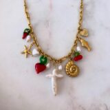 ΚΟΛΙΕ SUMMER GARDEN ΜΕ CHARMS ΑΠΟ ΑΝΟΞΕΙΔΩΤΟ ΑΤΣΑΛΙ