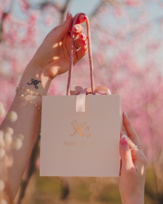 LUXURY PRINCESS ME GIFT BAG - Image 2