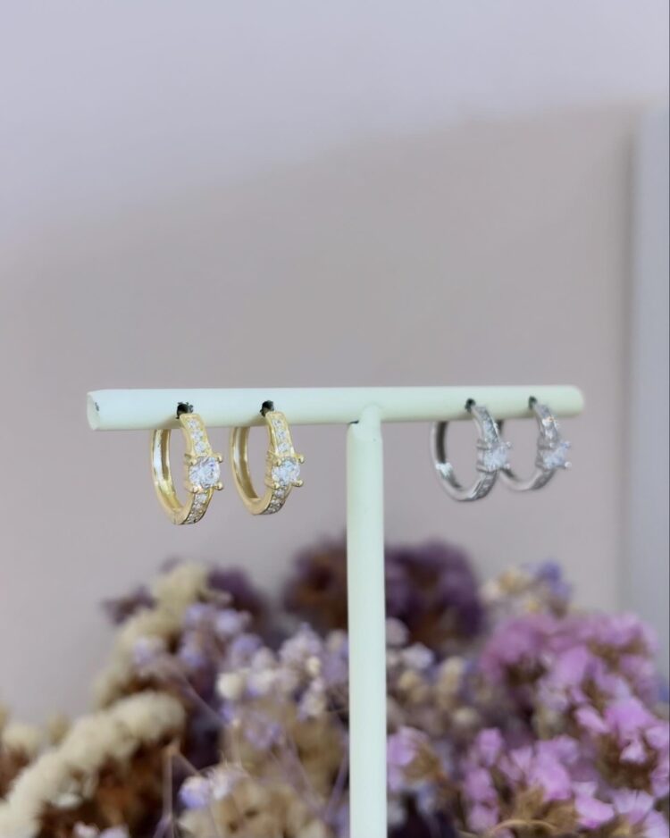 ΣΚΟΥΛΑΡΙΚΙΑ ΚΡΙΚΟΙ ΜΟΝΟΠΕΤΡΟ ΜΕ ΛΕΥΚΑ ZIRCON ΑΠΟ ΑΣΗΜΙ 925