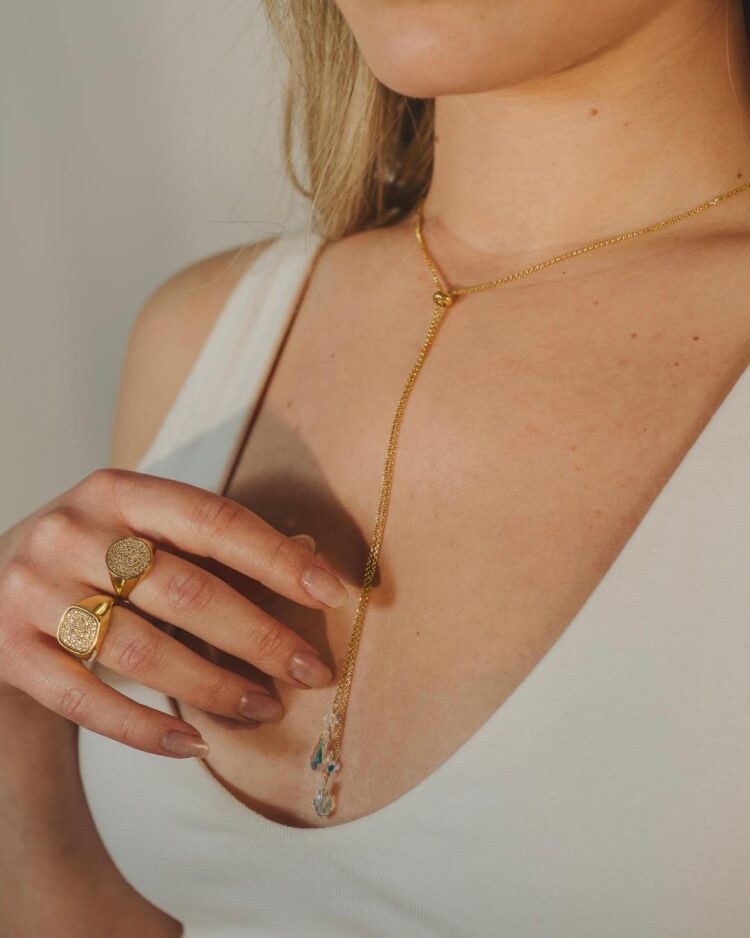 ΚΟΛΙΕ ΓΡΑΒΑΤΑ ΜΕ ΚΡΥΣΤΑΛΛΙΝΕΣ ΣΤΑΓΟΝΕΣ ΑΠΟ ΑΣΗΜΙ 925